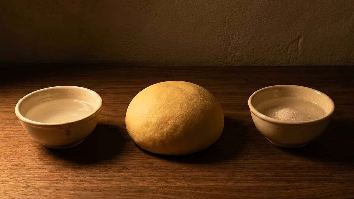 Tres personas en el mundo: lo que no cabe en un papel: fotograma del vídeo de El Cuchinero Pastas