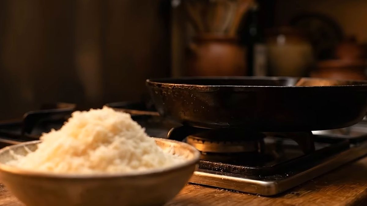 Las señales que aparecen antes de los grumos: fotograma del vídeo de El Cuchinero Pastas
