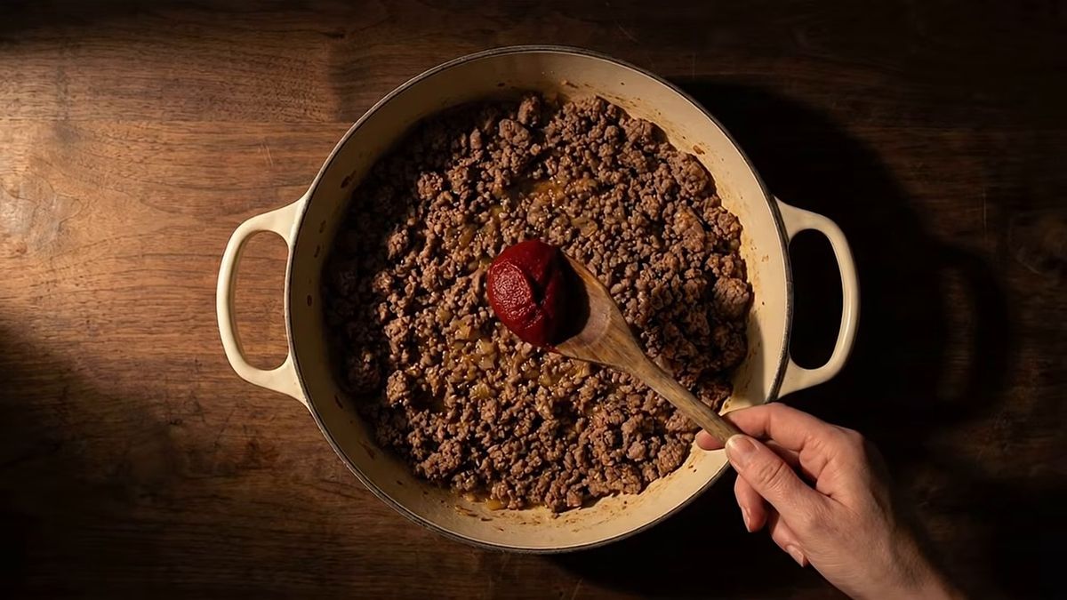 Incorporación contra extracción: la lógica que lo explica todo: fotograma del vídeo de El Cuchinero Pastas